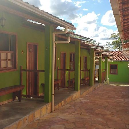 Pousada Recanto Das Pedras Sao Goncalo do Rio das Pedras Ngoại thất bức ảnh